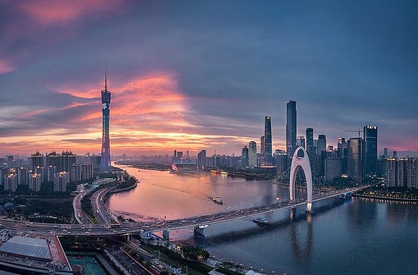 加密货币世界：一场疯狂的金钱游戏