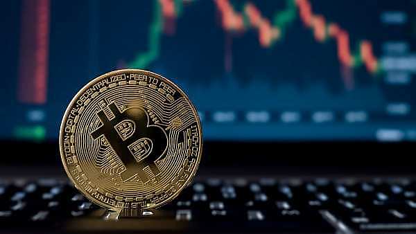 32.5亿美元资金仓皇撤离！DOGE市场惊现踩踏事件，这次真凉了？